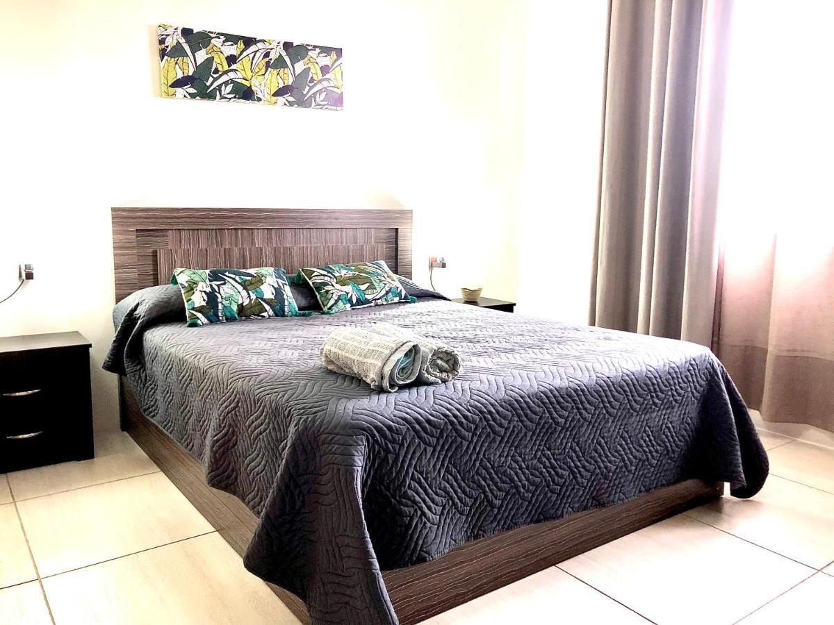 Luxury Westwood Apartment+Pool Flic-en-Flacq Εξωτερικό φωτογραφία