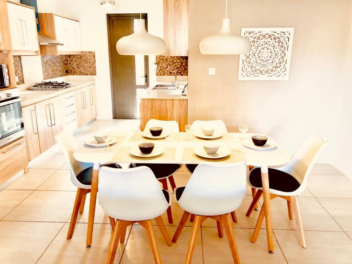 Luxury Westwood Apartment+Pool Flic-en-Flacq Εξωτερικό φωτογραφία